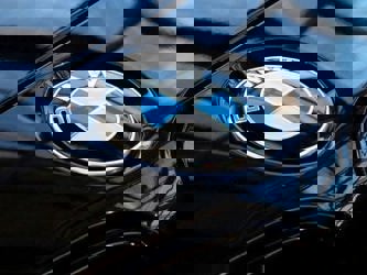 BMW возродит культовую модель с культовой опцией.