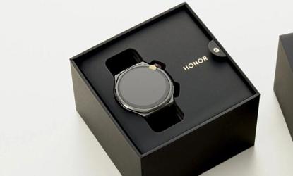 Honor выпускает Watch 5 Ultra – титановые смарт-часы